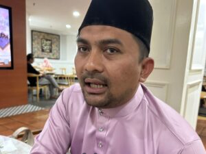 Dua Tahun Menuju PRU16, UMNO Harus Perkasa Akar Umbi dan Media Sosial