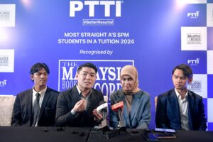 PTTI sumbang tajaan RM100,000 untuk pelajar kurang mampu di Muar, kukuh komitmen pendidikan inklusif