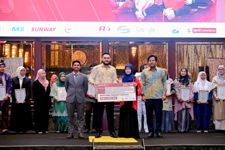 WhatsApp Image 2025-08-27 at 21.17.47