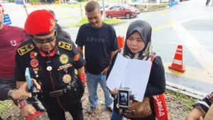 23 Rumah Di Batu 11 Gombak Bakal Diroboh, Penduduk Rayu Penangguhan: ‘Kami Tak Ada Tempat Nak Pergi!’