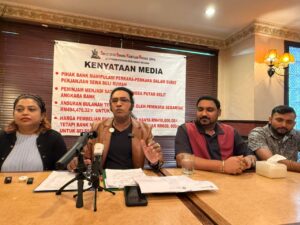 Seorang Wanita Dakwa Bayar RM495,000 Tapi Masih Dihimpit Hutang RM600,000 – Dato’ Dr Kalaivanar Desak Bank “Besar” Jelaskan Isu Penindasan!